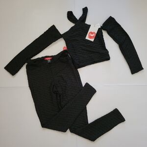 Hot Kiss athleasure set